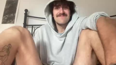 Snapshot of sweet_terence93 chatting on 10-25-25, 04:46 Terence online show from 10-25-25, 04:46