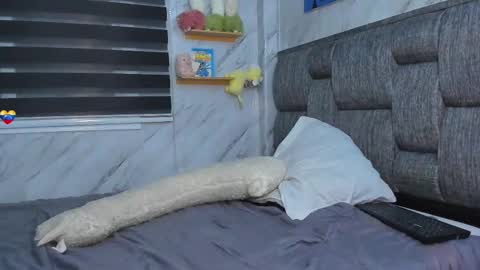 Isabella online show from 09-28-25, 10:26