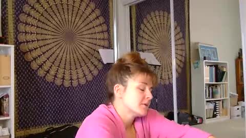 Heidi Brenner - Please check bio for schedule  FAQ online show from 02-01-25, 04:22