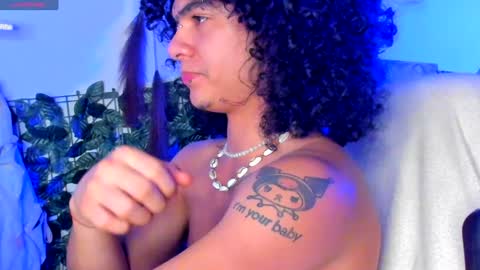 Steven independent model online show from 01-25-25, 04:23