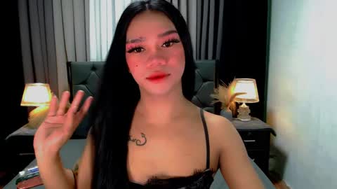 Snapshot of sweet_zoey12 chatting on 05-25-26, 09:37 bea takashi online show from 05-25-26, 09:37