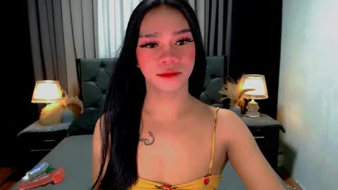 Snapshot of sweet_zoey12 chatting on 05-26-26, 09:16 bea takashi online show from 05-26-26, 09:16