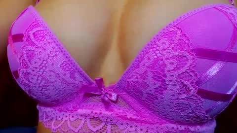 SweetKiss online show from 02-15-25, 01:42