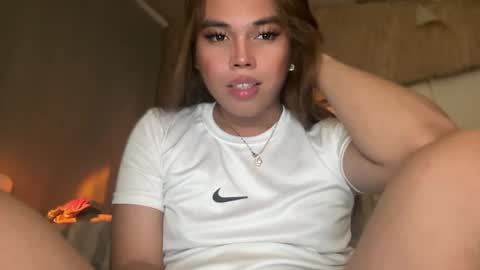 alexa your one and only queen online show from 12-18-24, 06:10