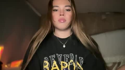 alexa your one and only queen online show from 12-26-24, 05:15