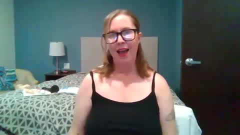 sweetandnaughty123 online show from 10-19-25, 04:51