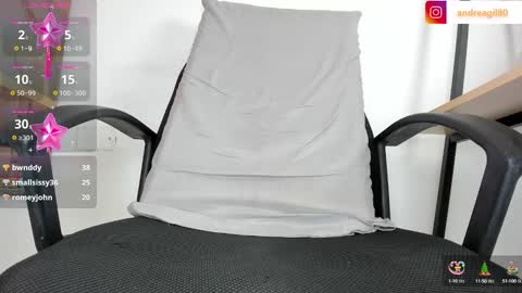 Andrea Cheryl GiLandreagil80 In Instagram online show from 12-14-24, 09:29