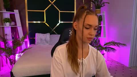 SweetAngellic online show from 10-12-25, 02:27