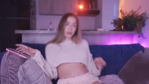 Camila online show from 11-05-25, 08:42