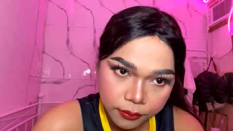 Leith Madrigal online show from 11-01-25, 06:21