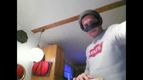 Snapshot of sweetasiangenoxxx chatting on 11-12-25, 12:38 Alexander online show from 11-12-25, 12:38