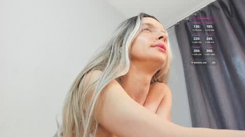 sweetbabyxx2021 online show from 02-02-25, 07:20