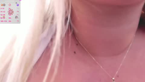 Andrea  online show from 03-11-25, 08:41