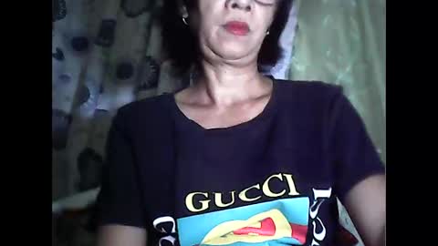 Snapshot of sweetbella24 chatting on 05-07-26, 12:21 im anne online show from 05-07-26, 12:21