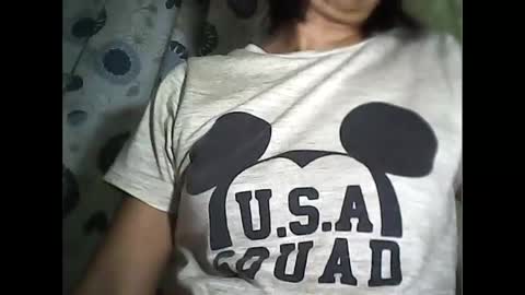 Snapshot of sweetbella24 chatting on 06-06-26, 02:11 im anne online show from 06-06-26, 02:11