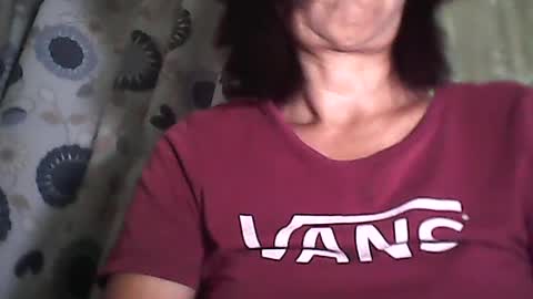 Snapshot of sweetbella24 chatting on 07-24-26, 12:25 im anne online show from 07-24-26, 12:25