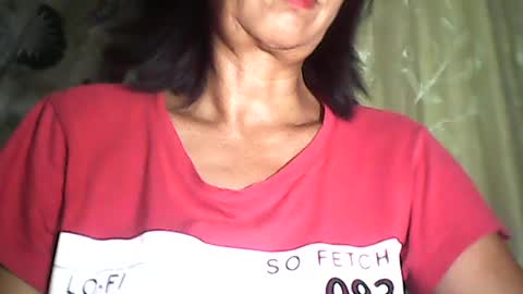 Snapshot of sweetbella24 chatting on 07-30-26, 02:38 im anne online show from 07-30-26, 02:38