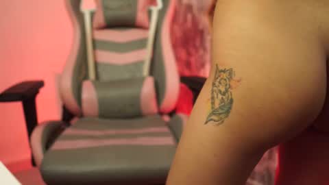 Salom independent model online show from 02-07-26, 06:44