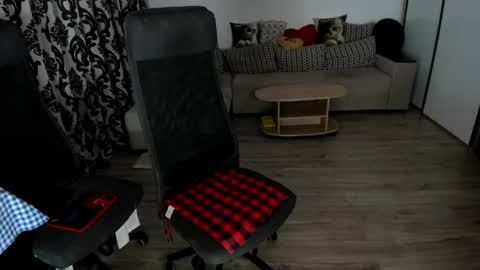 Charlotte online show from 03-17-26, 10:02