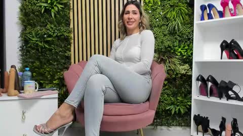 Snapshot of sweetcherry30_ chatting on 02-15-26, 07:38 Cherry online show from 02-15-26, 07:38