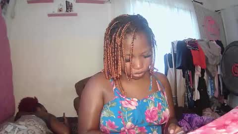 sweetcoochiex online show from 10-29-25, 09:44