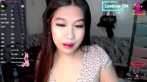 SweetSpicy Chloe online show from 10-23-25, 09:52