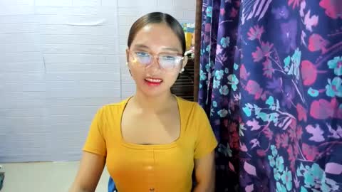 SOPHIA online show from 03-12-25, 04:19