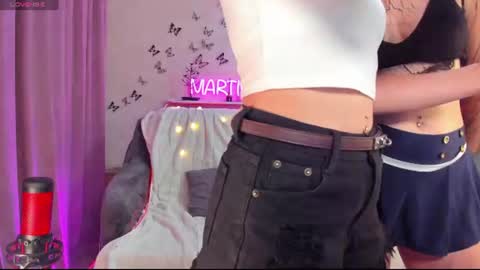 Snapshot of sweetcupcaks chatting on 06-29-26, 04:51 Alice online show from 06-29-26, 04:51
