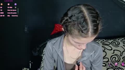 Snapshot of sweetdam12 chatting on 11-08-25, 07:23 sweetdam12 online show from 11-08-25, 07:23