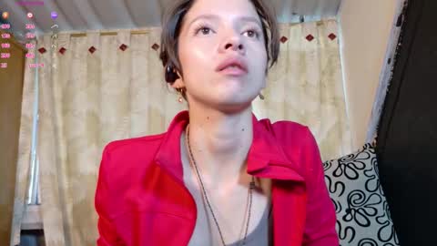 Snapshot of sweetdam12 chatting on 11-27-25, 07:16 sweetdam12 online show from 11-27-25, 07:16