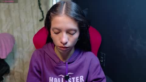 Snapshot of sweetdam12 chatting on 01-08-26, 07:27 sweetdam12 online show from 01-08-26, 07:27