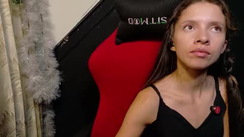 Snapshot of sweetdam12 chatting on 02-11-26, 10:26 sweetdam12 online show from 02-11-26, 10:26