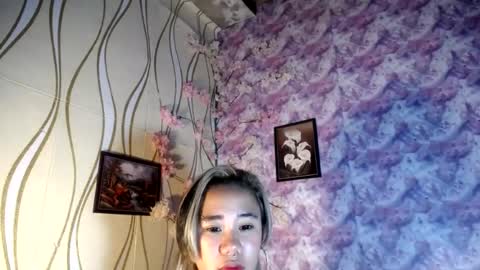 Snapshot of sweetdannica chatting on 08-03-26, 02:54 Danni online show from 08-03-26, 02:54