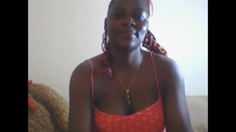 Snapshot of sweetdarkskin chatting on 06-08-26, 11:21 CLARIS online show from 06-08-26, 11:21