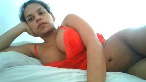 Snapshot of sweetdoll6 chatting on 07-07-26, 12:53 Sweet Doll online show from 07-07-26, 12:53