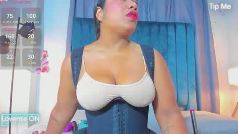 Snapshot of sweetebony_69 chatting on 05-04-26, 11:50 Mia online show from 05-04-26, 11:50