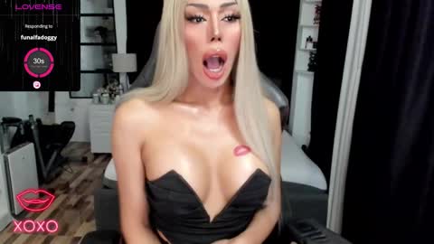 CANDACE online show from 10-10-25, 07:57