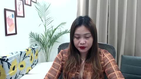 Snapshot of sweetestsmile_ chatting on 01-13-25, 03:01 Khaye online show from 01-13-25, 03:01