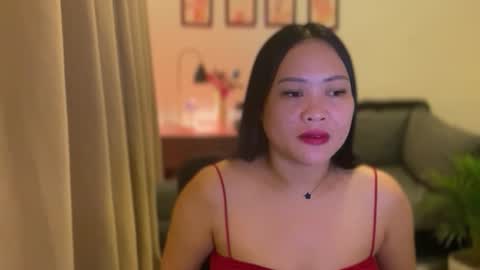 Snapshot of sweetestsmile_ chatting on 10-01-25, 01:44 Khaye online show from 10-01-25, 01:44