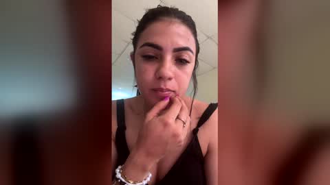 sweetevil69 online show from 06-09-26, 10:32