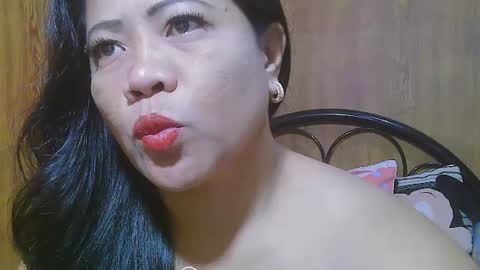 sweeteyes69xx online show from 06-13-26, 05:00