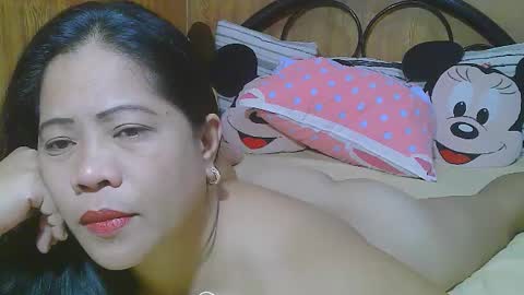 Snapshot of sweeteyes69xx chatting on 06-17-26, 04:52 sweeteyes69xx online show from 06-17-26, 04:52