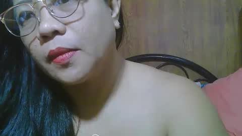 Snapshot of sweeteyes69xx chatting on 07-11-26, 03:42 sweeteyes69xx online show from 07-11-26, 03:42