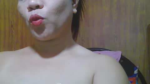 Snapshot of sweeteyes69xx chatting on 08-02-26, 04:22 sweeteyes69xx online show from 08-02-26, 04:22