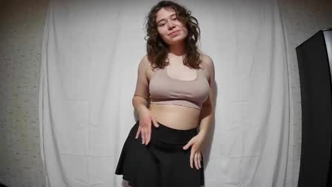 sweetfaina online show from 11-16-25, 10:15