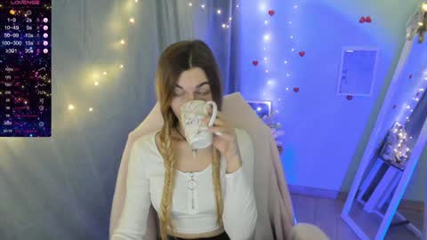 Snapshot of sweetfoyou chatting on 01-10-25, 10:17 sweetfoyou online show from 01-10-25, 10:17