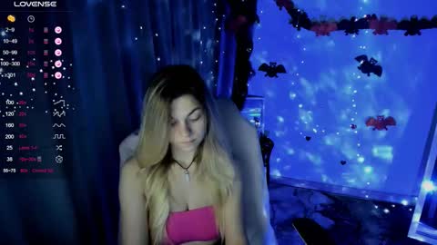 Snapshot of sweetfoyou chatting on 10-24-25, 05:59 sweetfoyou online show from 10-24-25, 05:59