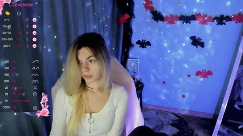 Snapshot of sweetfoyou chatting on 10-27-25, 06:50 sweetfoyou online show from 10-27-25, 06:50