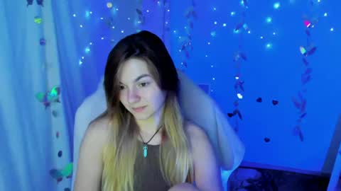 Snapshot of sweetfoyou chatting on 08-05-26, 05:43 sweetfoyou online show from 08-05-26, 05:43