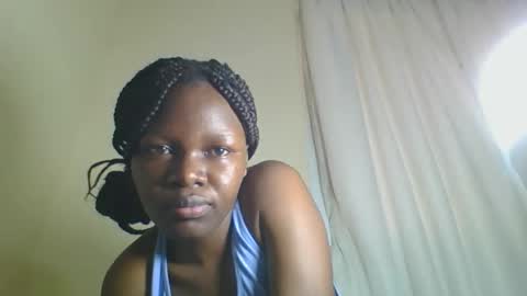 Snapshot of sweetgal2025 chatting on 06-03-26, 02:33 EUNICE online show from 06-03-26, 02:33